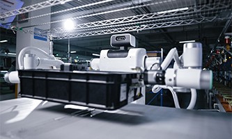 اكتمال النموذج الأولي الأول والتحقق من خط الإنتاج وإجراء الاختبارات